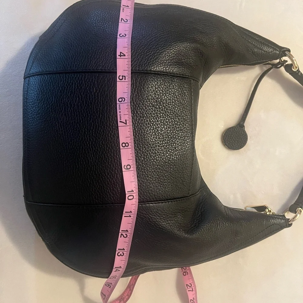 💚Michael Kors Black Leather Hobo Bag🩷